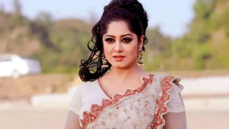 মৌসুমী নতুন সিনেমায়